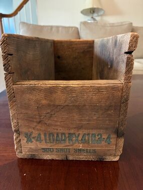 Vintage Remington (?)(faded) Wooden Ammo Box / Needs TLC / See Pics & Desc.